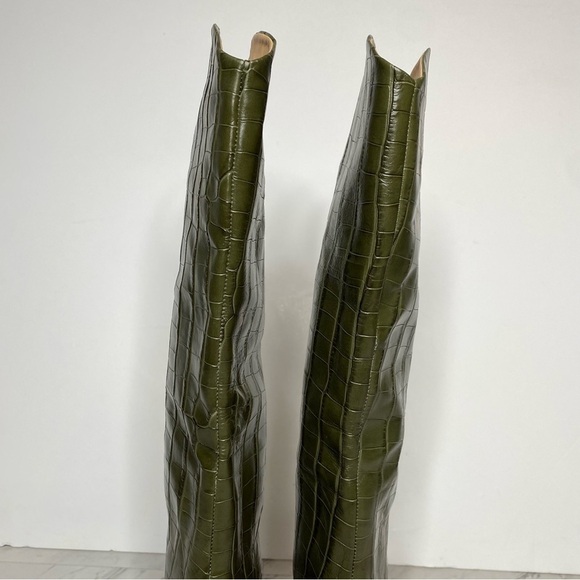 Schutz Maryana Green Crocodile Embossed Tall Block Heel Boot 5B - Picture 4 of 16
